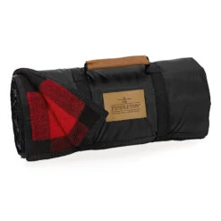 Pendleton Nylon Backed Roll-Up Blanket Mr Rob Roy